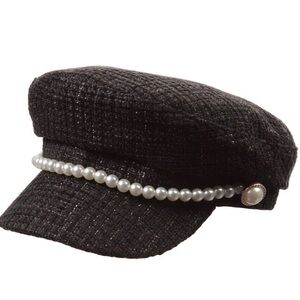 Nwt. Bcbg Tweed Hat
Color Black